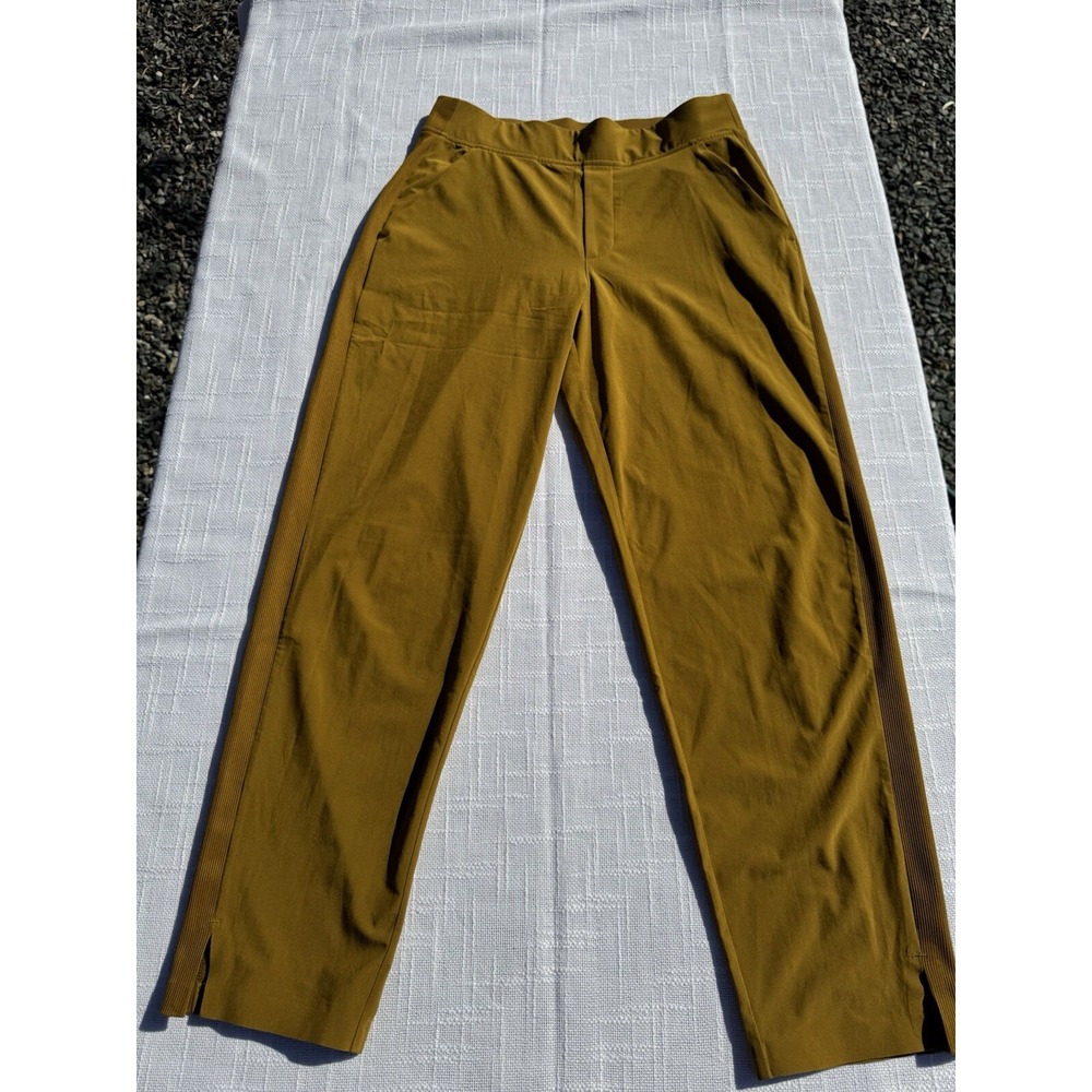 Athleta Womens Brooklyn Ankle Pants Brass Yellow Lightweight Pockets Size
6